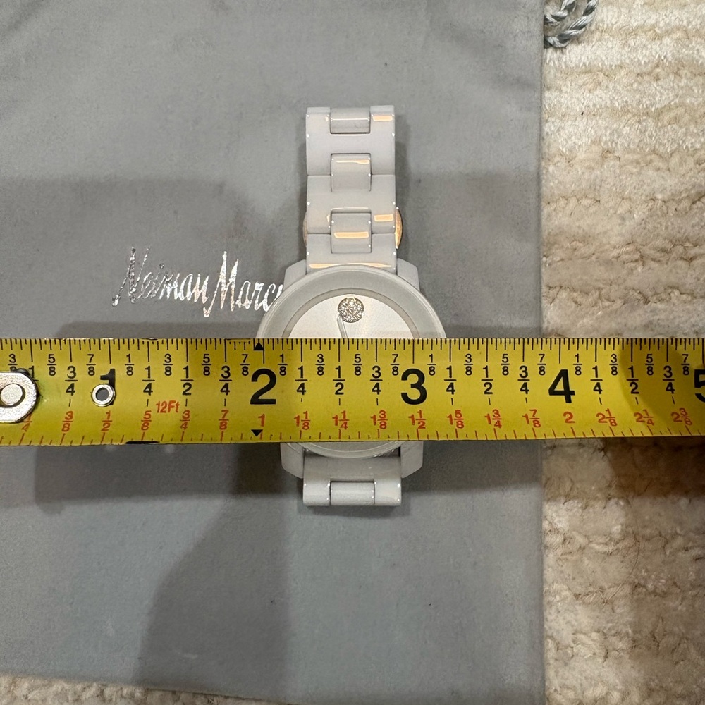 Like-new Movado Bold Evolution women’s ceramic watch. Worn twice looks new! - Picture 11 of 12